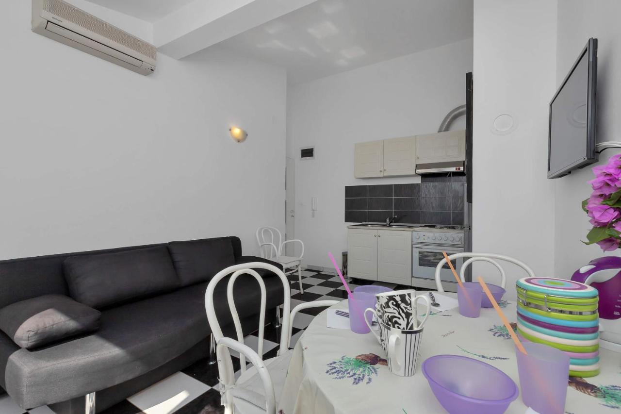 Vele Apartman Makarska