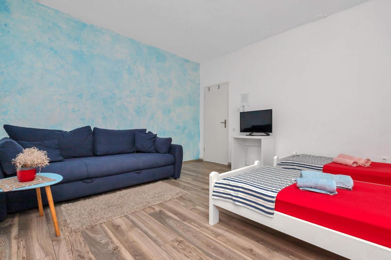 Apartament Vele