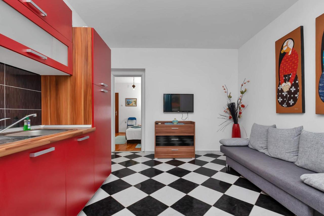 Vele Apartament *